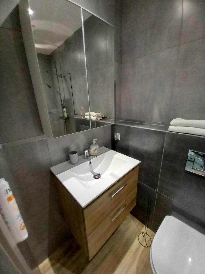 Apartament Przy Obozie 오시비엥침 외부 사진